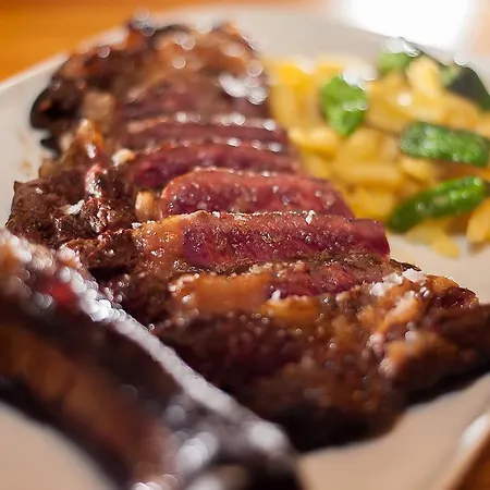 Rural Castillo De Hotell Biar