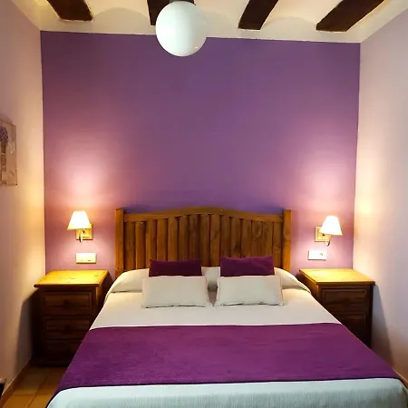 Rural Castillo De 3*