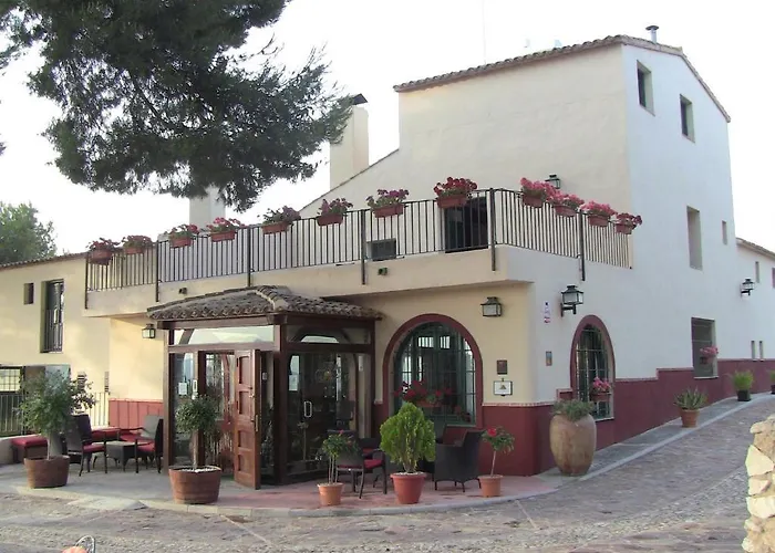 Отель Rural Castillo De 3*